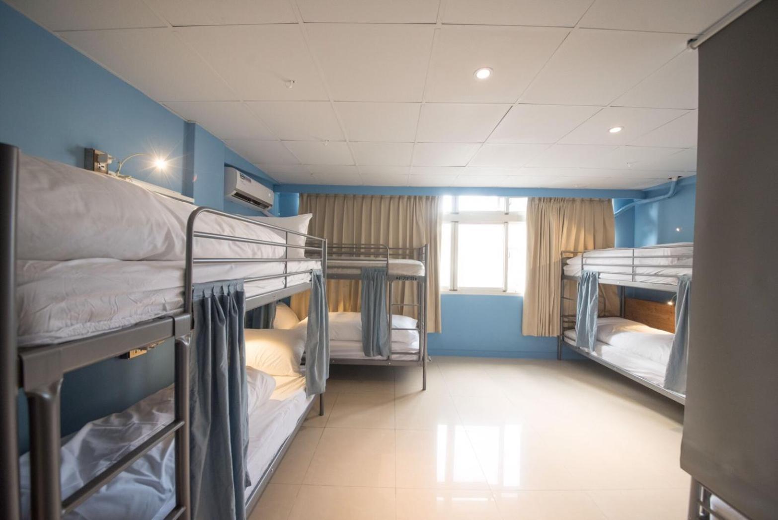 Deer Traveler Hostel Юйчи Экстерьер фото