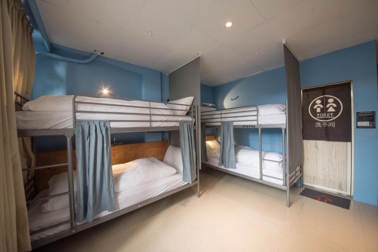 Deer Traveler Hostel Юйчи Экстерьер фото