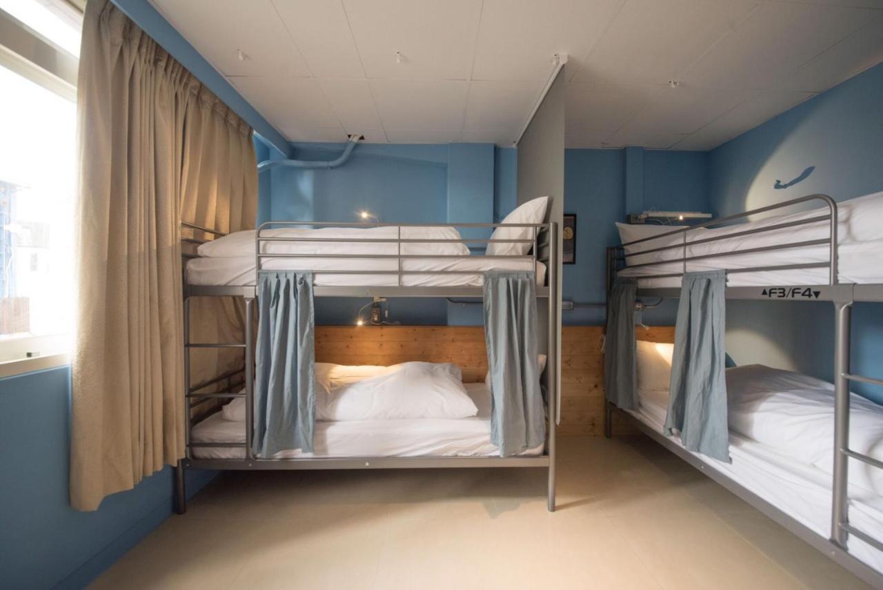 Deer Traveler Hostel Юйчи Экстерьер фото